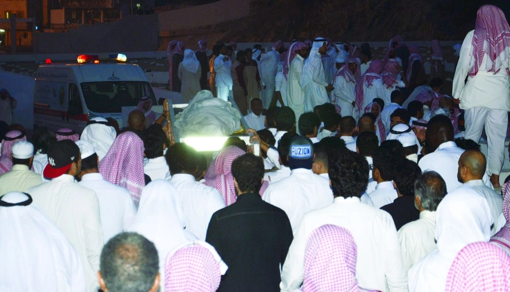 جنازة إسكندر                       (عبدالمحسن دومان)