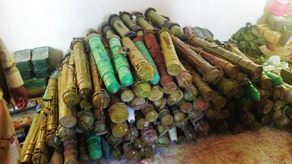 أسلحة عثر عليها الجيش اليمني في المخا