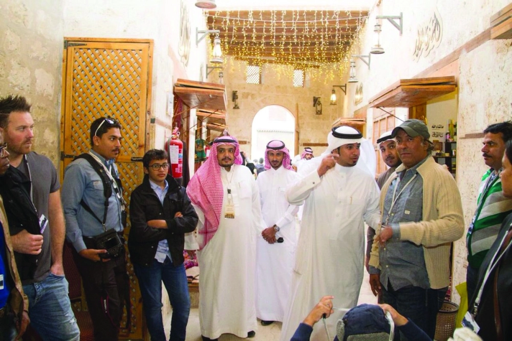 عائلات منسوبي أرامكو في المهرجان  (مكة)