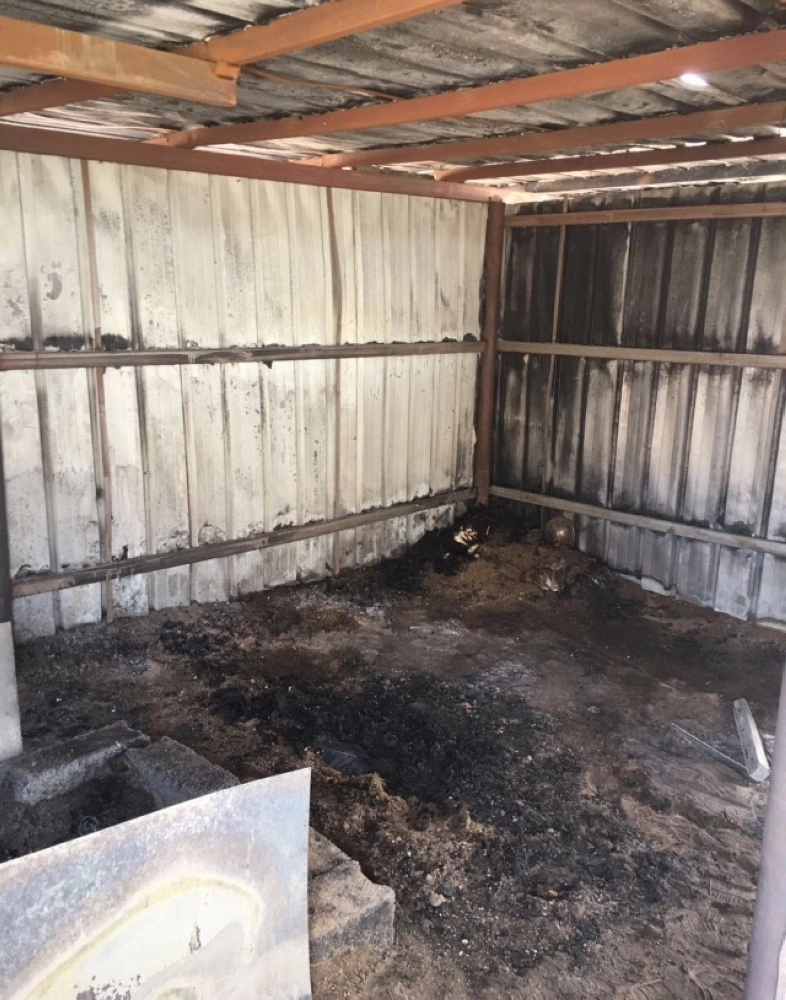 آثار الحريق على الغرفة    (مكة)