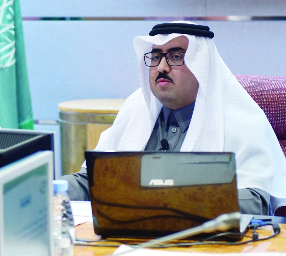 المالكي يتحدث في الورشة                         