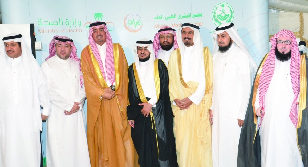 جماعية للحضور  (عبدالمحسن دومان)