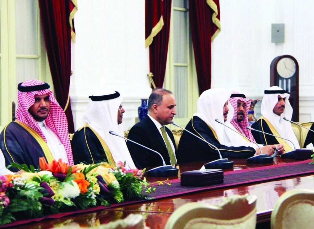 عبدالله آل الشيخ خلال لقائه الرئيس الإندونيسي                                     (واس) 