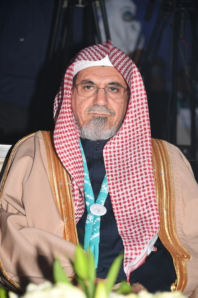 صالح بن حميد خلال حضوره الحفل  