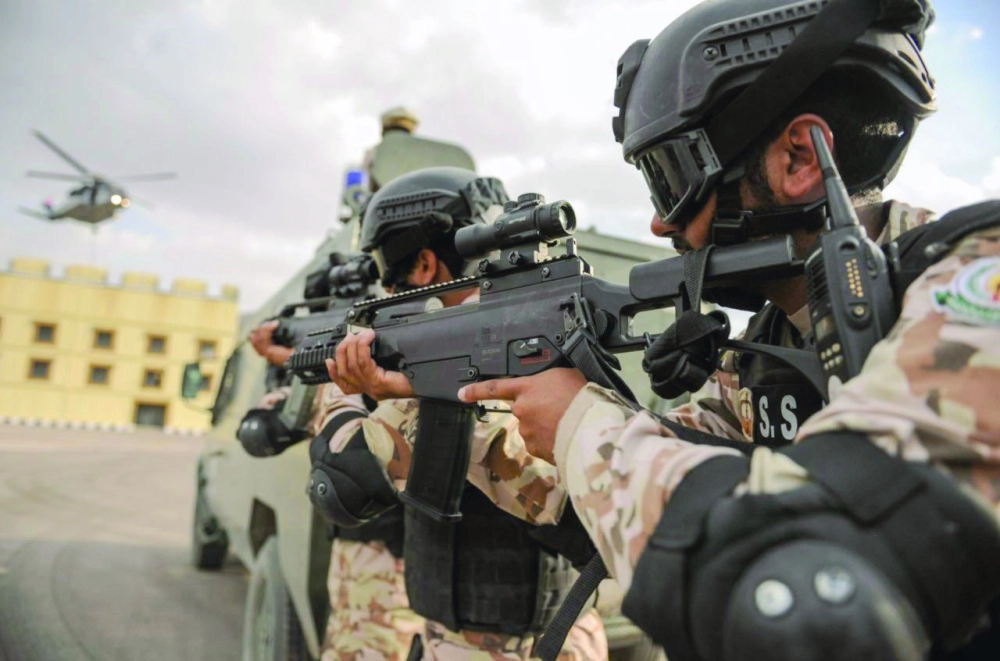 من تمارين أفراد القوات الخاصة (واس)