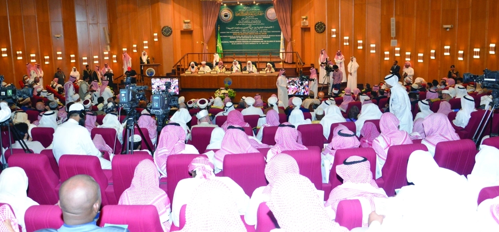 من مؤتمر الاتجاهات الفكرية (عبدالمحسن دومان)