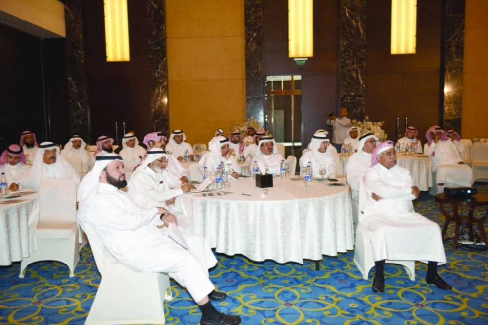 حضور ملتقى الصناعيين والمصدرين                                                                                                            (مكة)