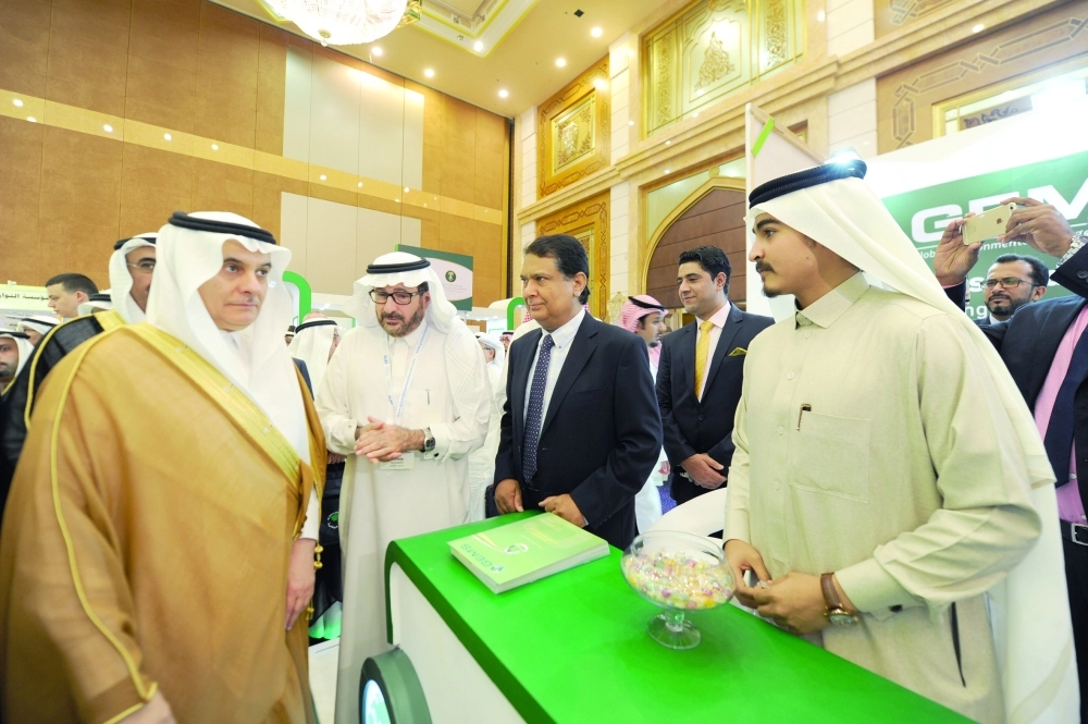 جانب من افتتاح المنتدى والمعرض المصاحب أمس          (محمد يحيى)