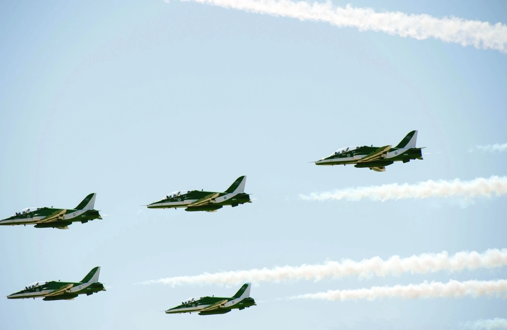 عروض جوية في ختام المناورات  