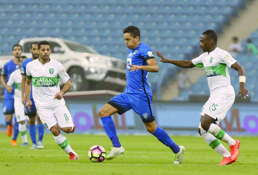 مباراة الهلال والأهلي في الجولة 23 سجلت حضورا ضعيفا          (إ ب أ)
