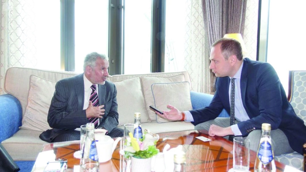 عبدالله الربيعة متحدثا لوسائل إعلام روسية                             (واس)