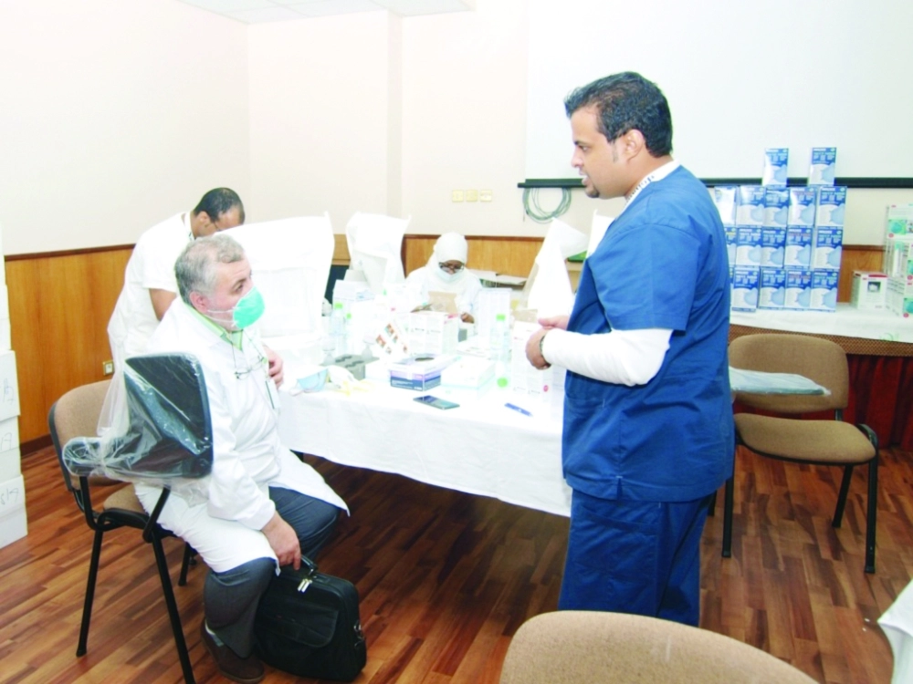 كوادر طبية في أحد المستشفيات                                                          (مكة)