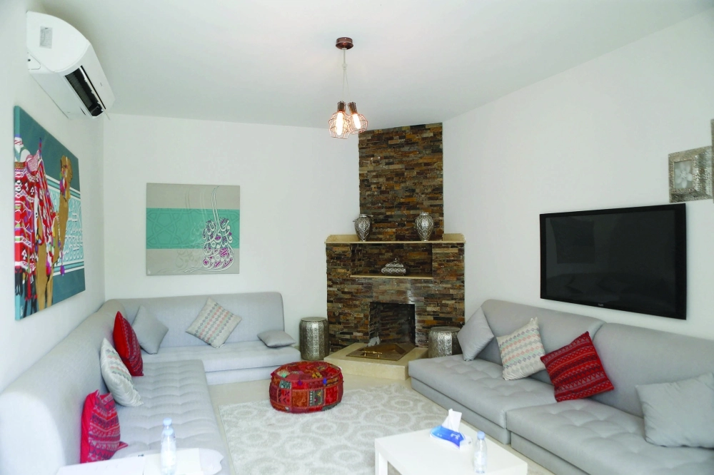 ثنائية البلايستيشن والمشب        (محمد مشهور)