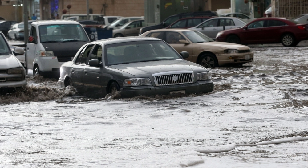 أمطار جدة (علي القرني)