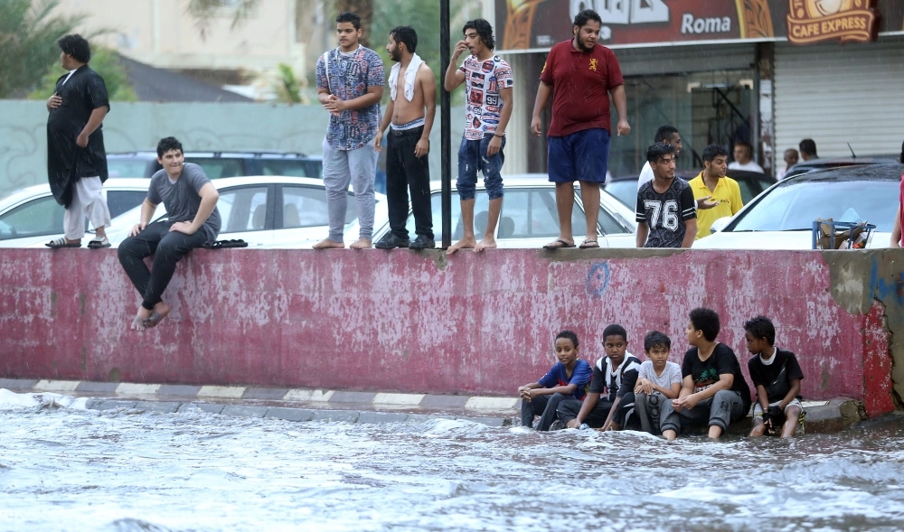 أمطار جدة (علي القرني)