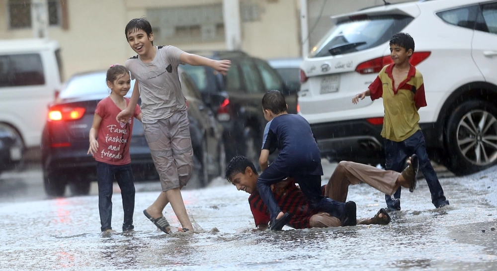 أمطار جدة (علي القرني)
