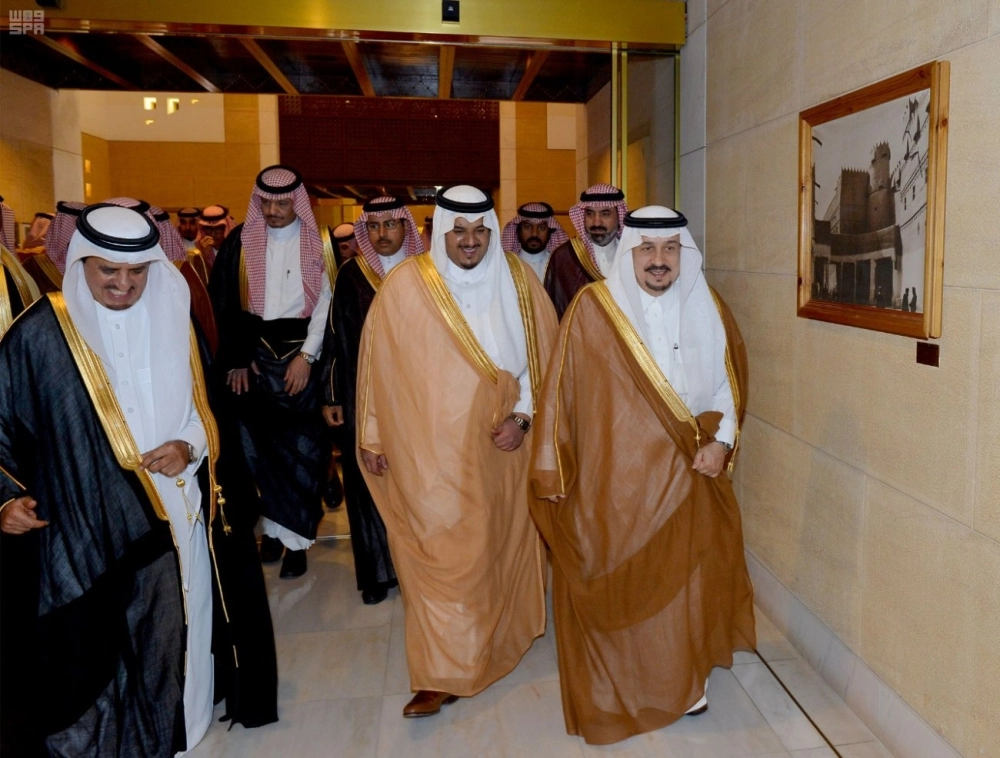 000-9896786251493217558071