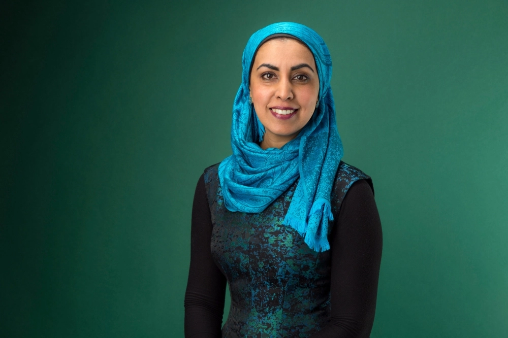 زرقاء نواز 1