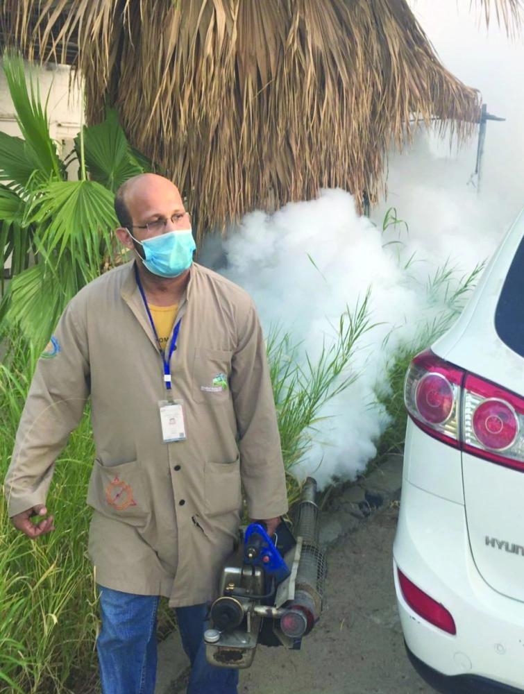 من أعمال الرش في بحرة وحدا             (واس)