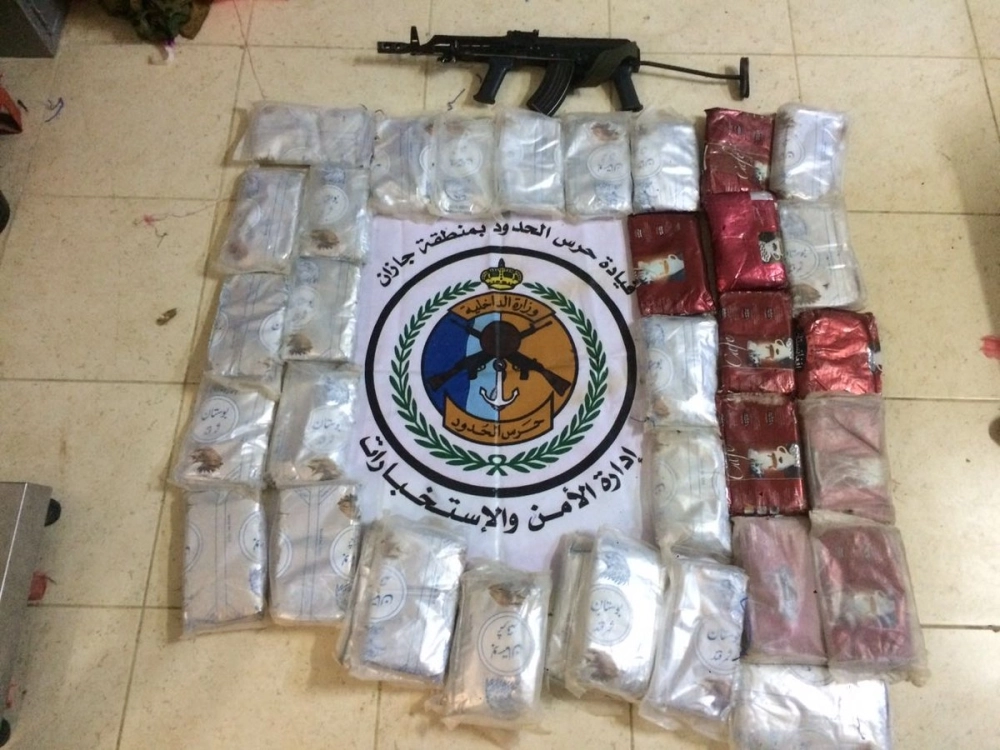 C_Uh_LQXoAE7yfF
