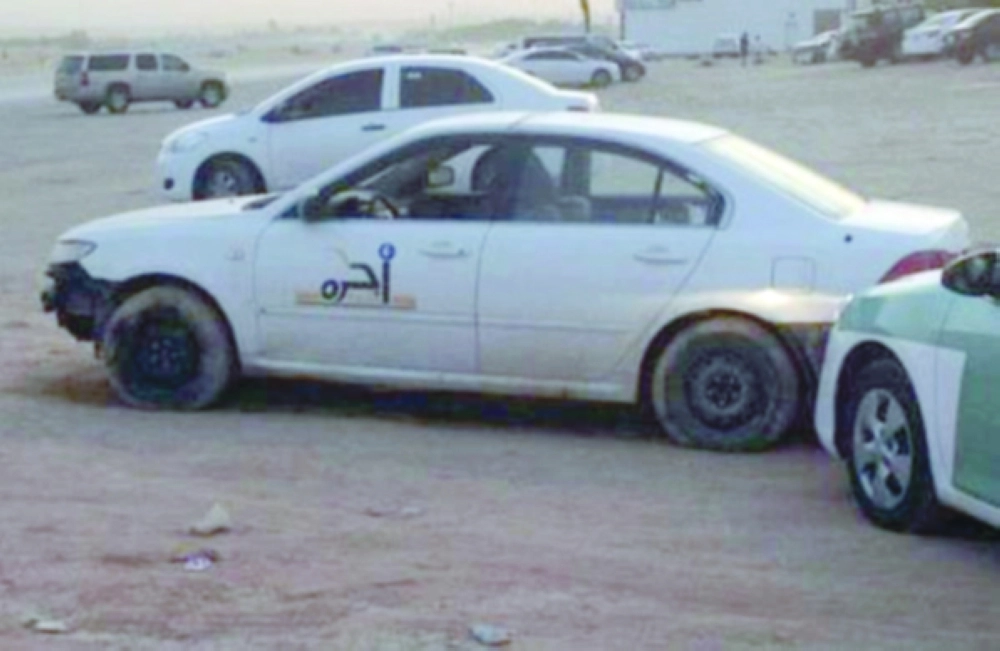 إحدى المركبات المخالفة بلا صدام أمامي وخلفي                          (مكة)