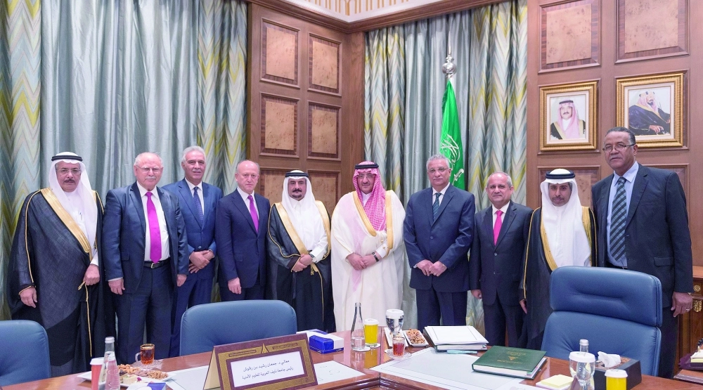 ولي العهد لدى ترؤسه اجتماع جامعة نايف (واس)