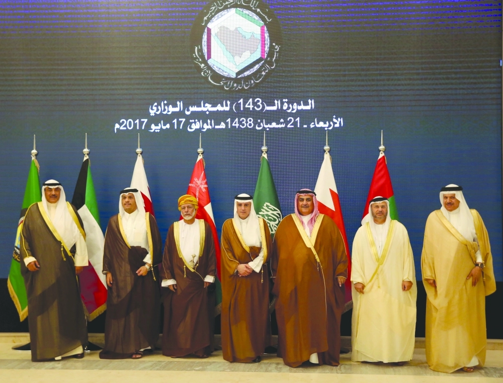 وزراء خارجية دول الخليج على هامش اجتماع الرياض أمس