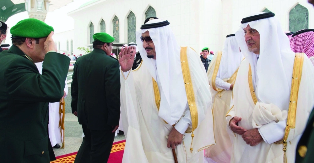 من مغادرة الملك سلمان جدة متجها للرياض