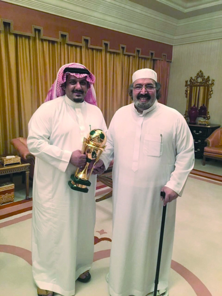 بندر بن محمد مستقبلا رئيس الهلال وكأس الملك (مكة)