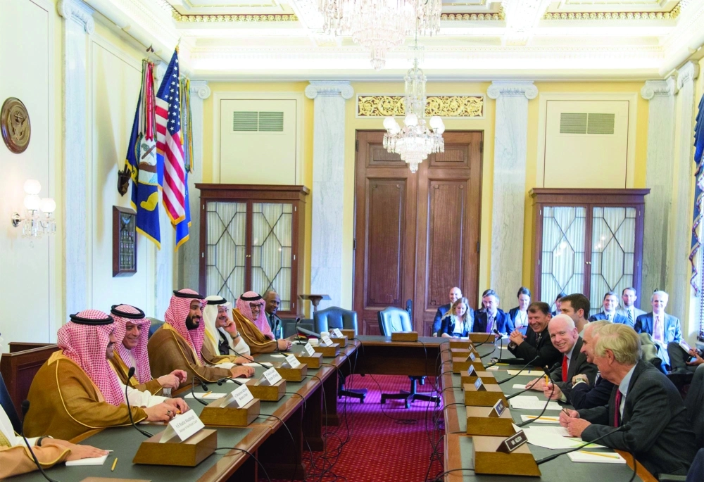 ولي ولي العهد مع جون ماكين