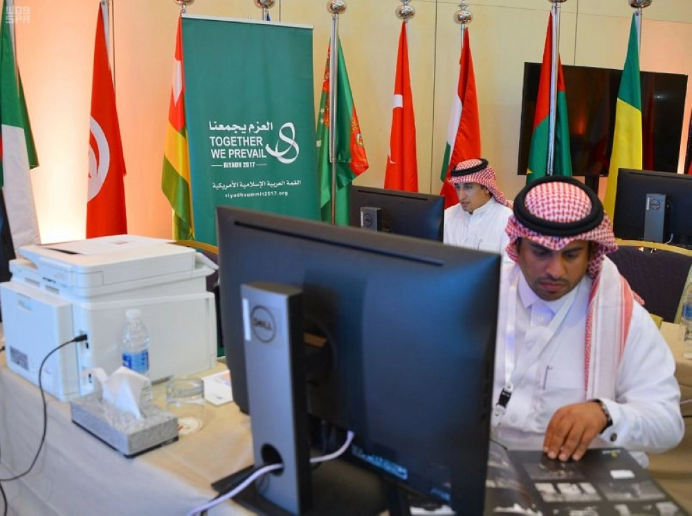 000-5905935531495222977829