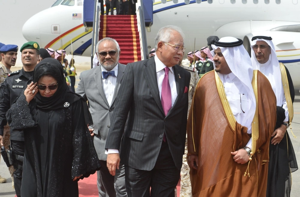 رئيس الوزراء الماليزي محمد عبدالرزاق أثناء وصوله الرياض (واس)