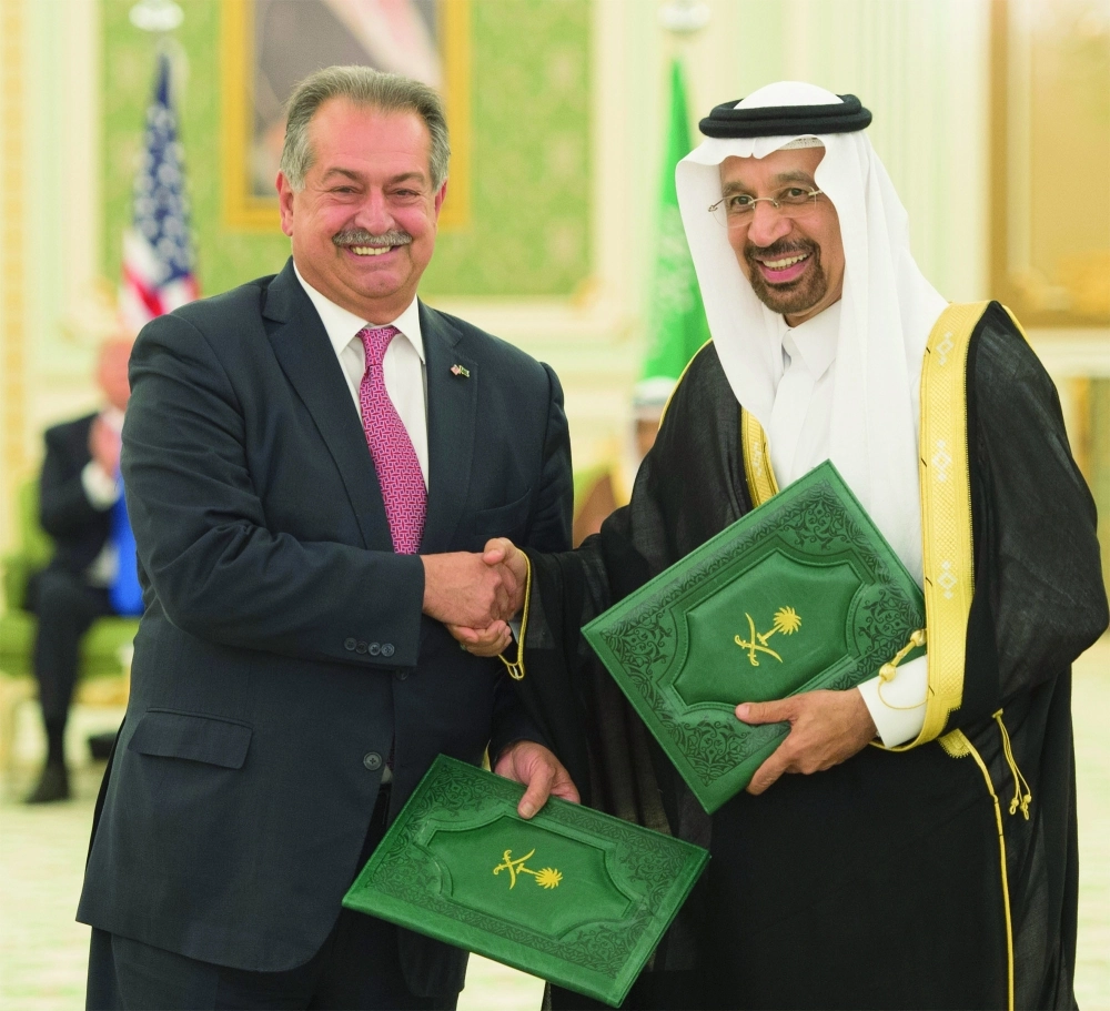 خالد الفالح واندرو ليفريز 