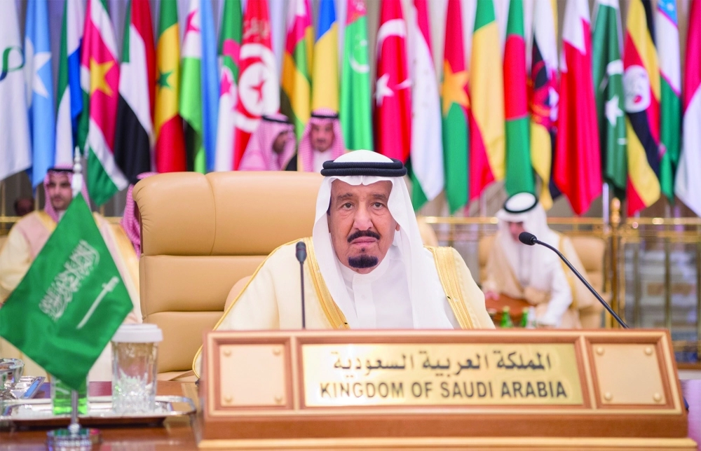 خادم الحرمين في القمة العربية الإسلامية الأمريكية بالرياض                 (بندر الجلعود)