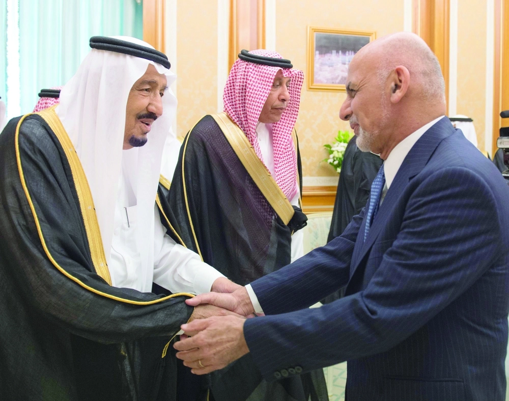 الملك سلمان مرحبا بالرئيس الأفغاني أمس                           
