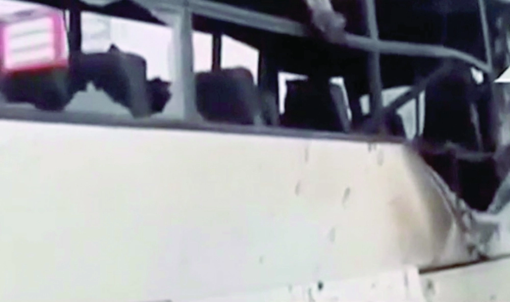 حافلات تحمل االأقباط بعد هجوم المنيا (رويترز)