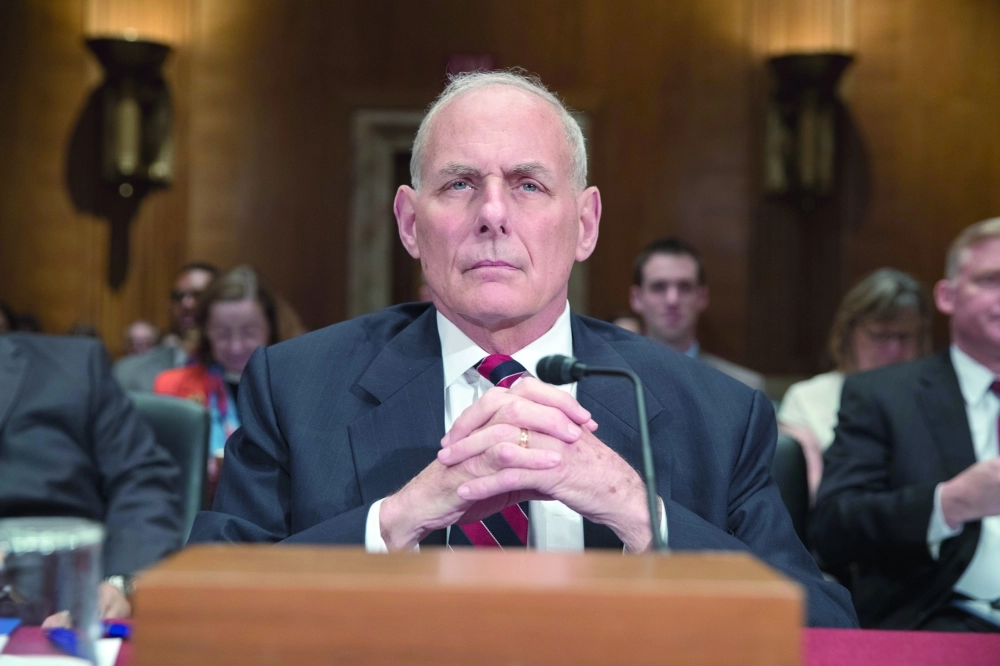 كيلي في جلسة استماع بالكونجرس          (إ ب أ)