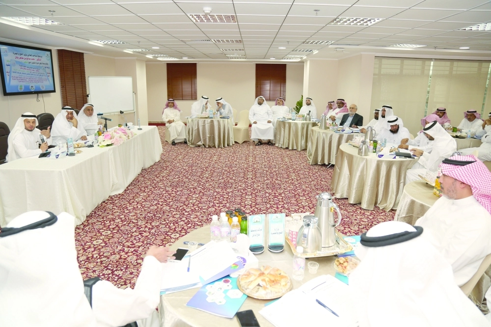 ورشة عمل تطوير آليات إرشاد الحجاج التائهين                  (مكة)