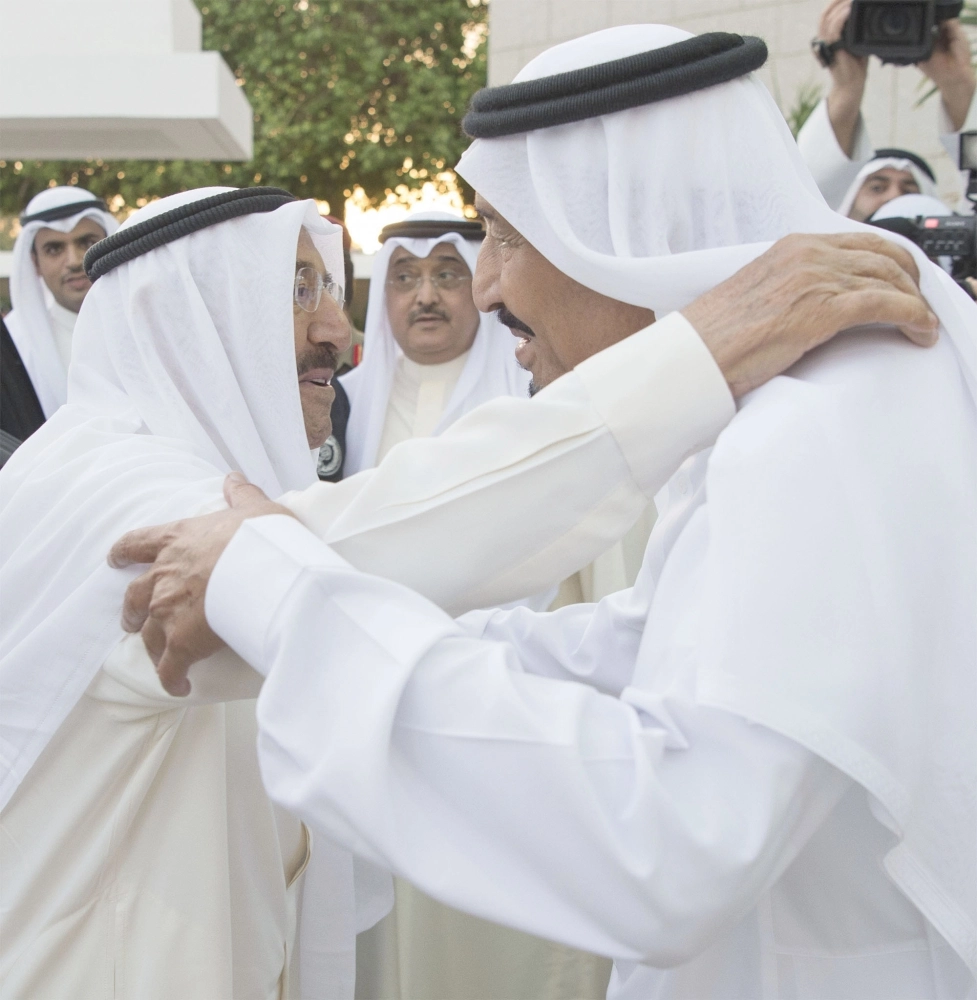 خادم الحرمين مرحبا بأمير الكويت 