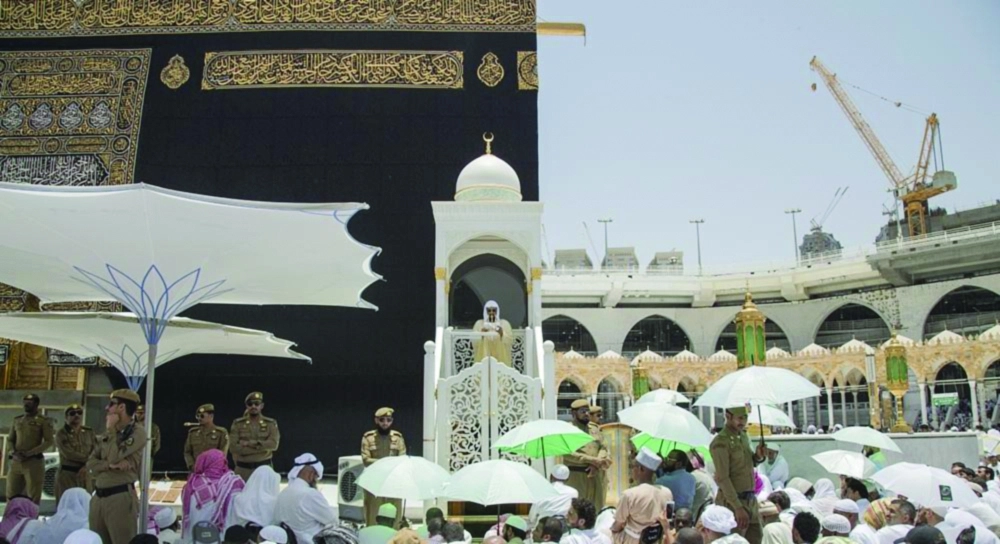 خالد الغامدي في خطبة أمس                        (واس)