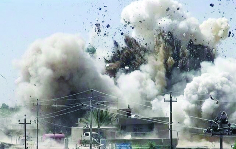 تفجير جامع النوري ومئذنته في الموصل                    (مكة)