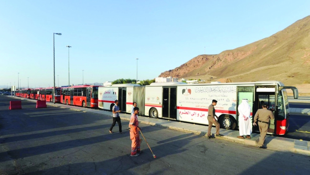 000-3043107741434447118744