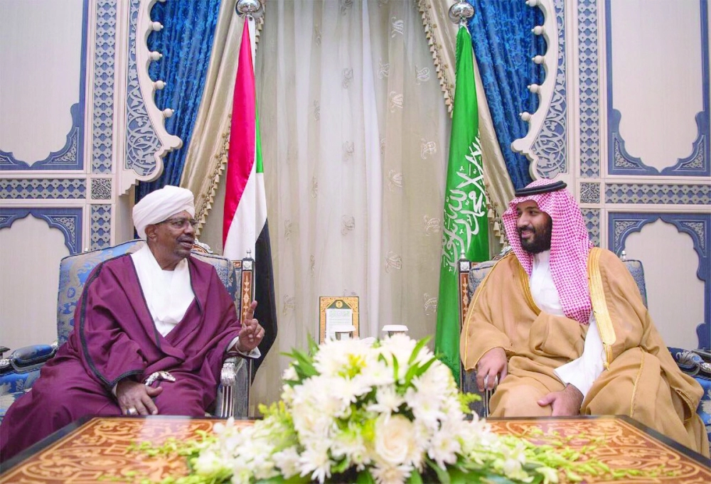 الأمير محمد بن سلمان خلال استقباله عمر البشير في جدة                                                                                                                                                              (واس)