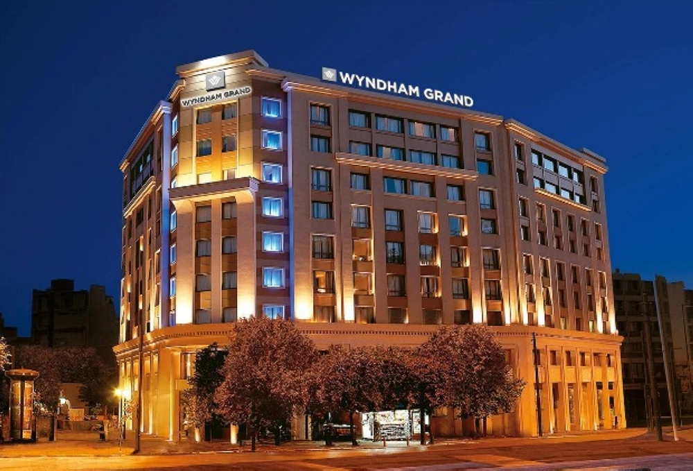 أحد الفنادق العالمية في قطر (مكة)