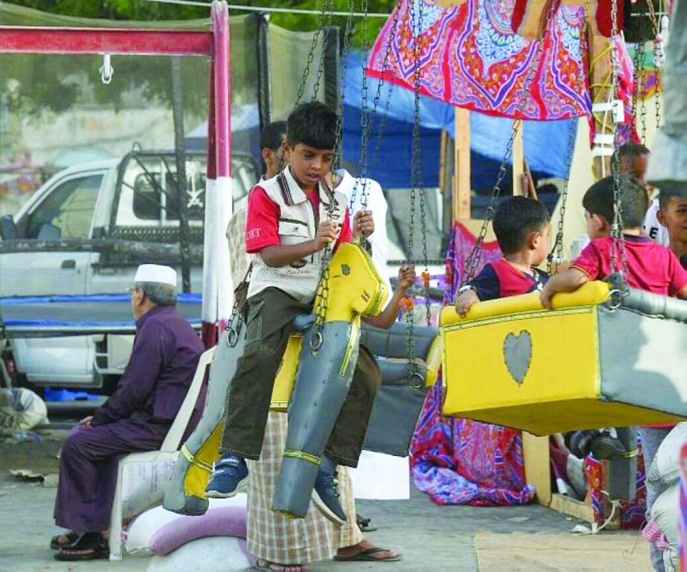 000-4385999401498652116297