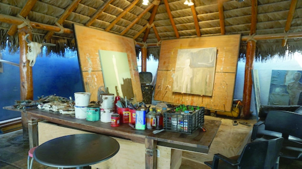 فرانك أرنولد (Paste Magazine) 