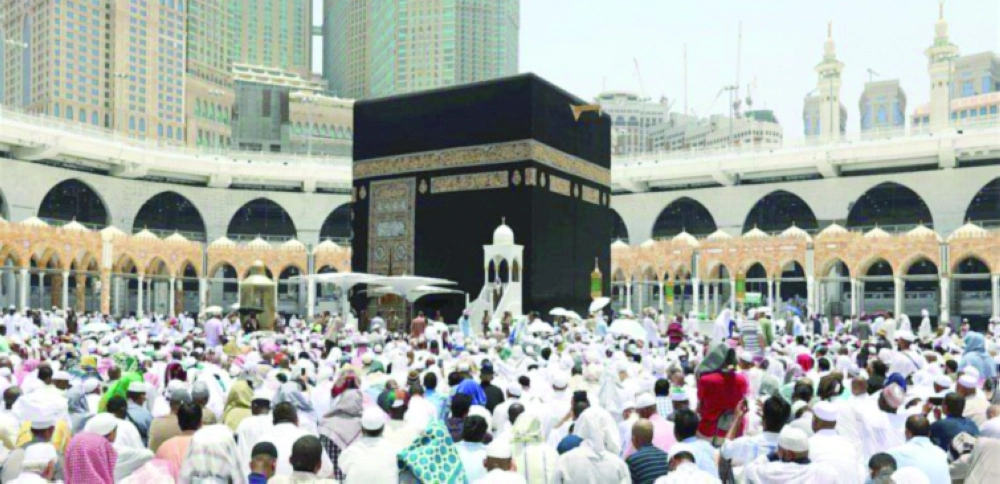 مصلون في الحرم المكي                           (مكة)