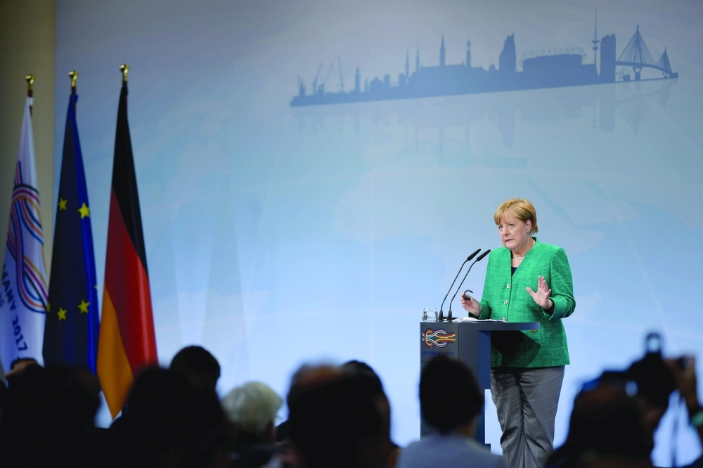 ميركل في ختام القمة (د ب أ )