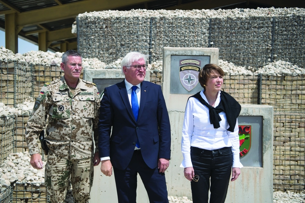 الرئيس الألماني وزوجته في أفغانستان أمس                (د ب أ) 