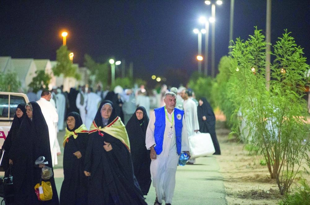 






حجاج عراقيون لدى وصولهم مدينة الحجاج بمركز أبوعجرم                              (مكة)
